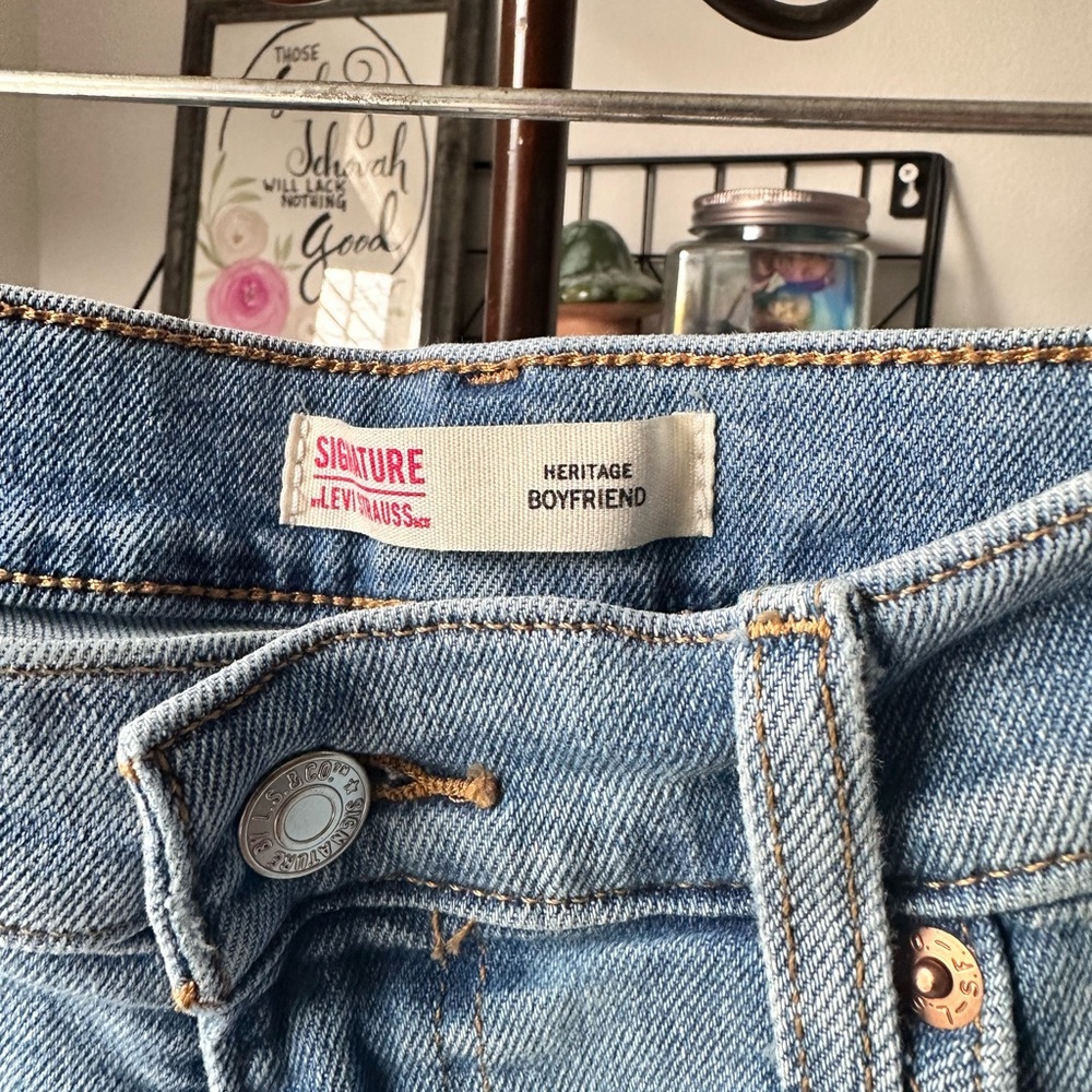 SIGNATURE LEVI HERITAGE BOYFRIEND DISTRESS KNEES WAIST 30 blue - Picture 5 of 8